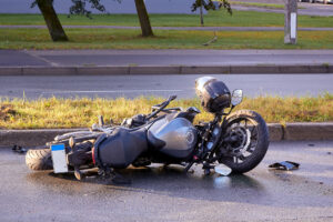 ¿Cómo pueden ayudarte los abogados de Elrod Pope Accident & Injury Attorneys tras un accidente de moto en Lake Wylie?