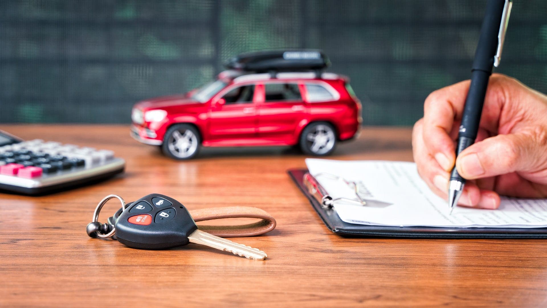 Pros and Cons of Uninsured/Underinsured Motorist Coverage in North Carolina